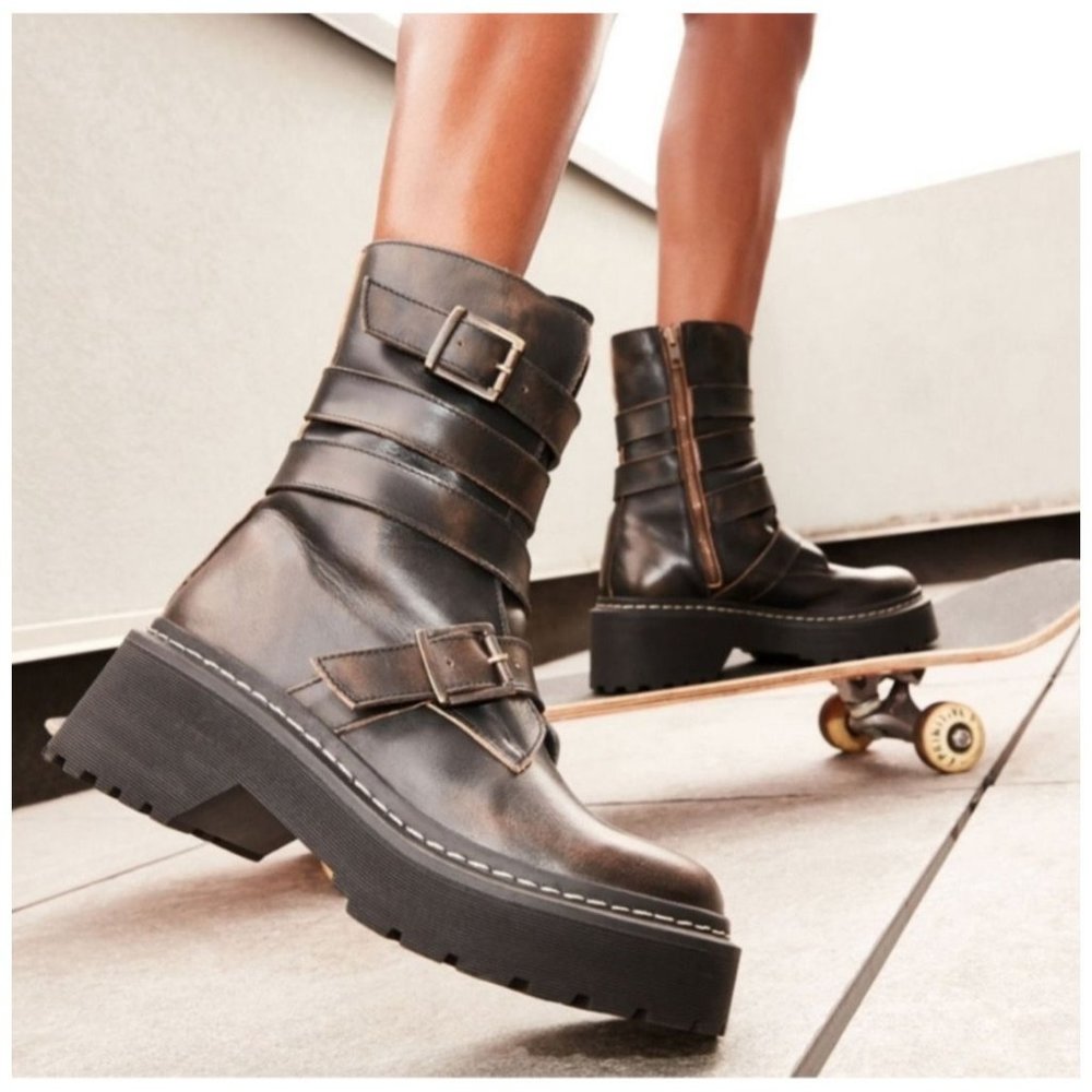 Steve Madden "Sarge" Leather Motorcycle Chunky Boots Sz 9 New in Box $170
